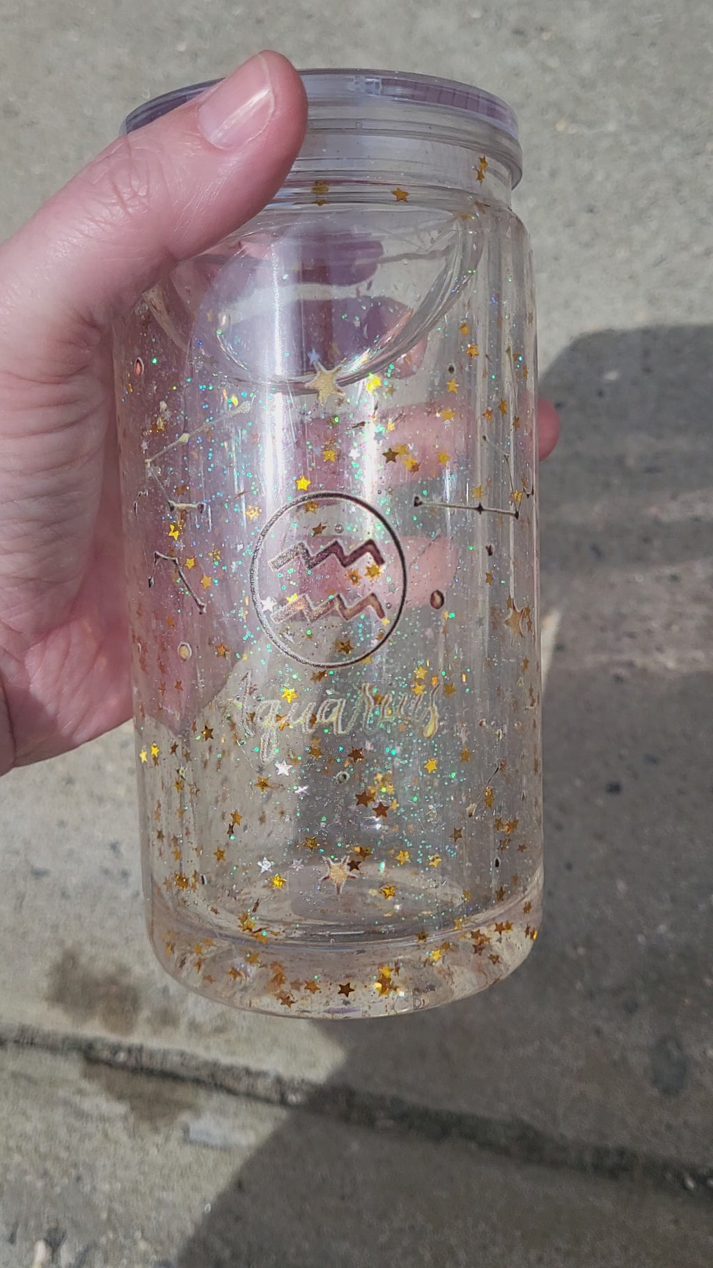 Aquarius Zodiac 16 oz glitter tumbler